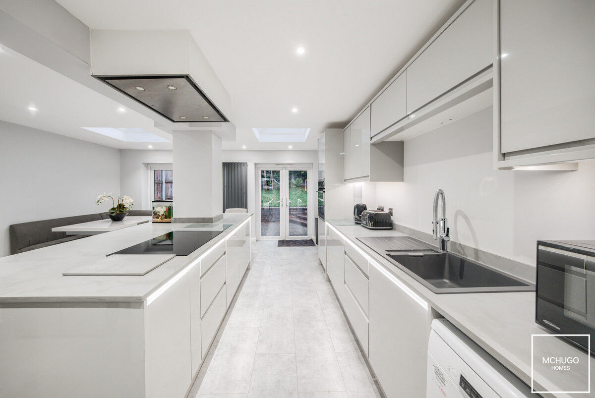 4 bed link detached house for sale in Niall Close, Edgbaston, B15 3LU 2