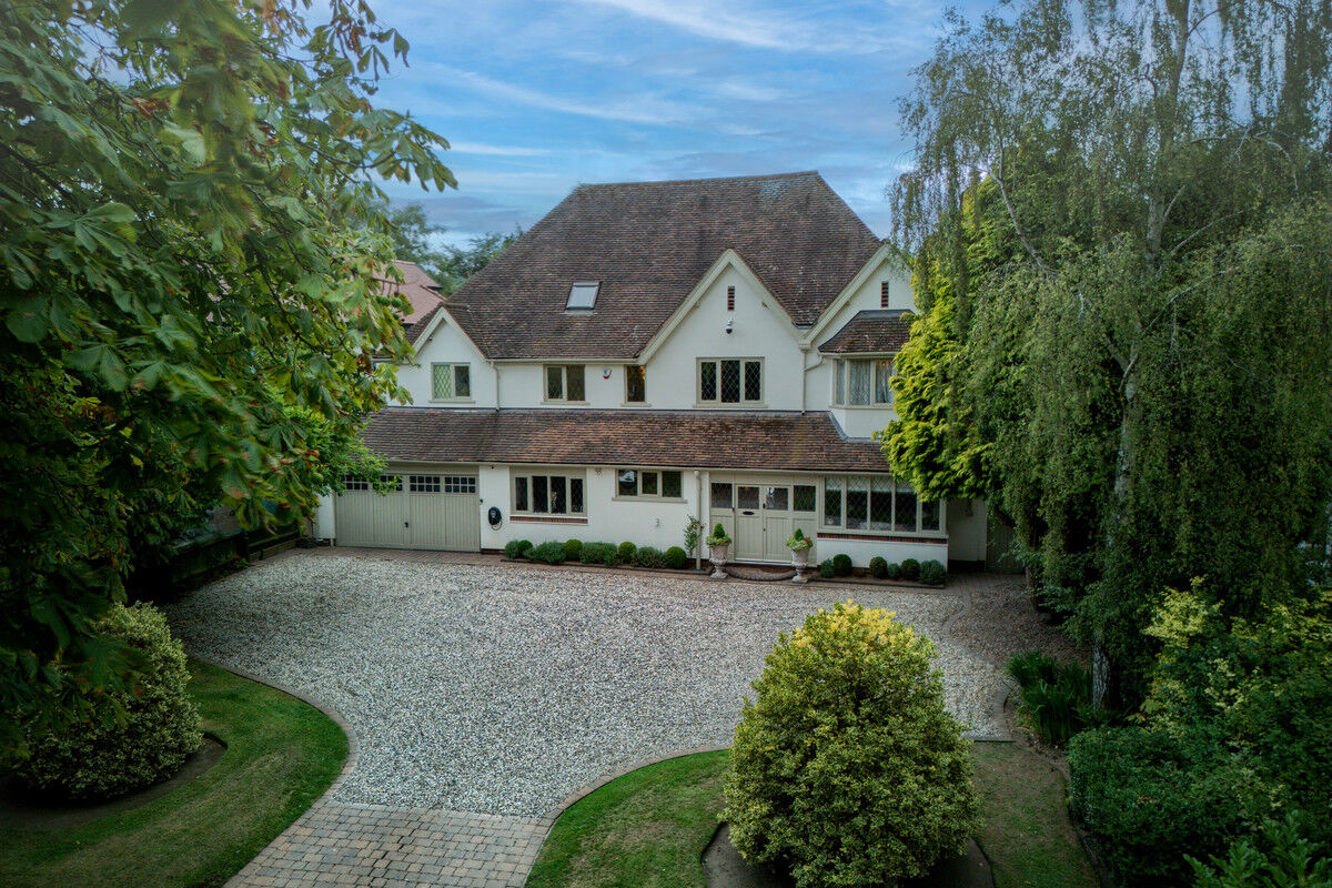 5 bed detached house for sale in Lordswood Road, Harborne, Birmingham, B17 8QH  - Property Image 1