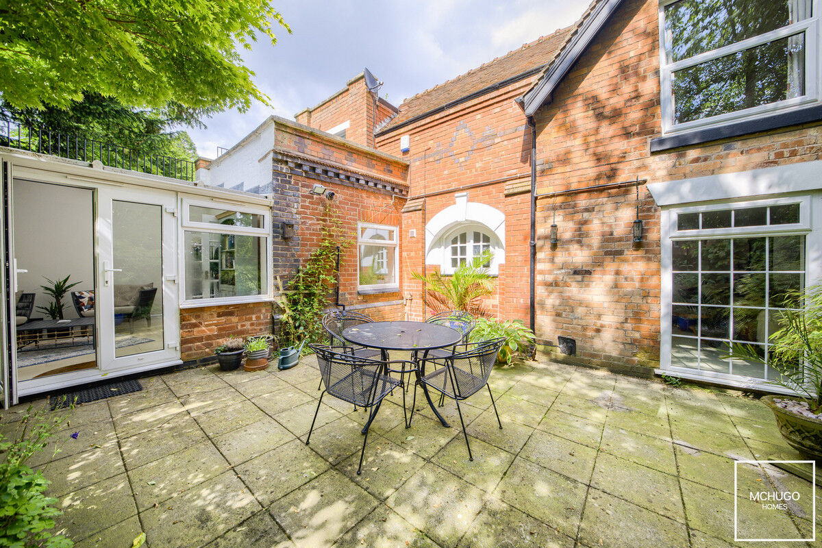 2 bed character property for sale in Meadow Road, Harborne, Birmingham, B17 8DH
