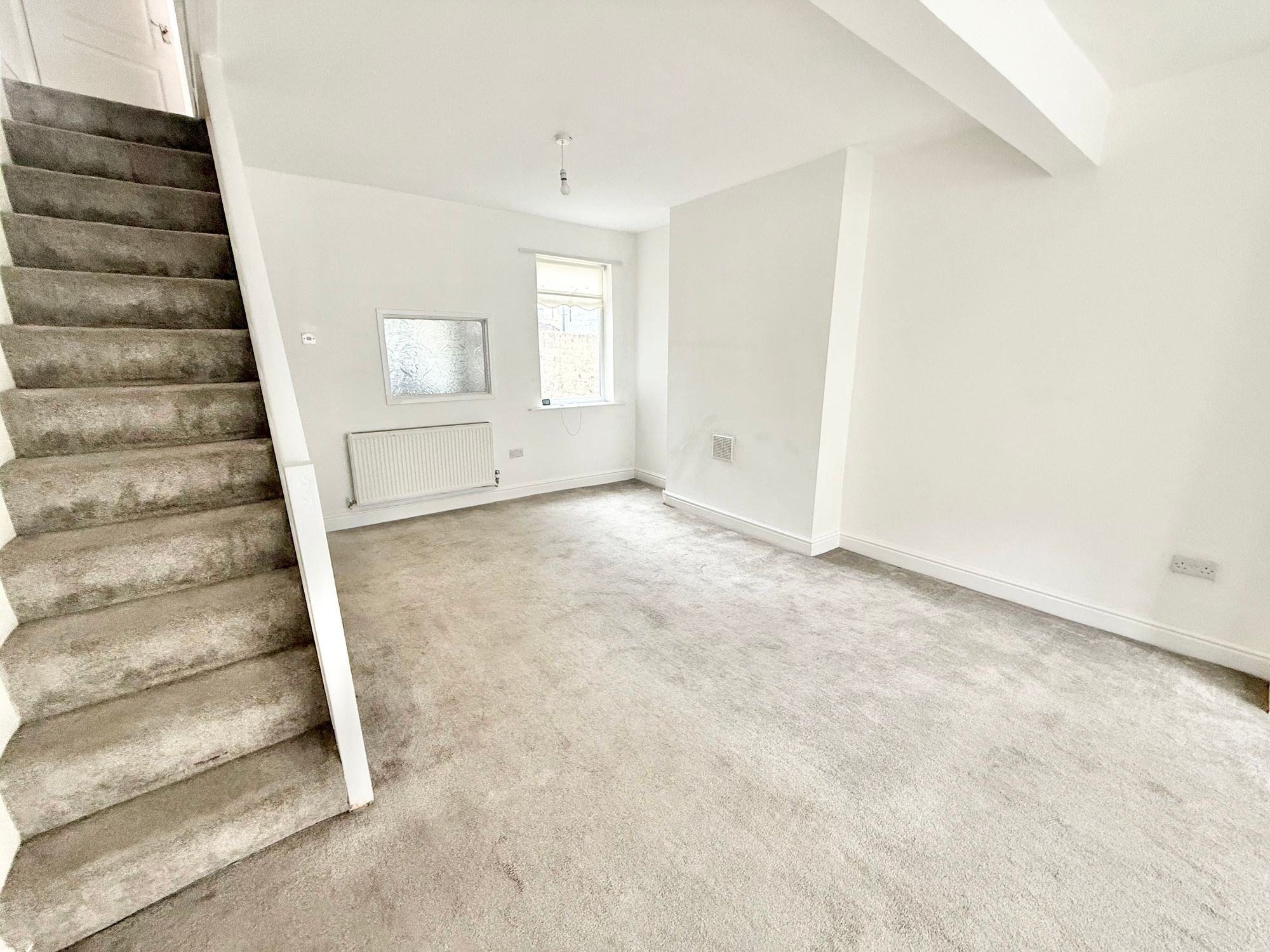 2 bed terraced house to rent in Croxteth Avenue, Liverpool  - Property Image 3