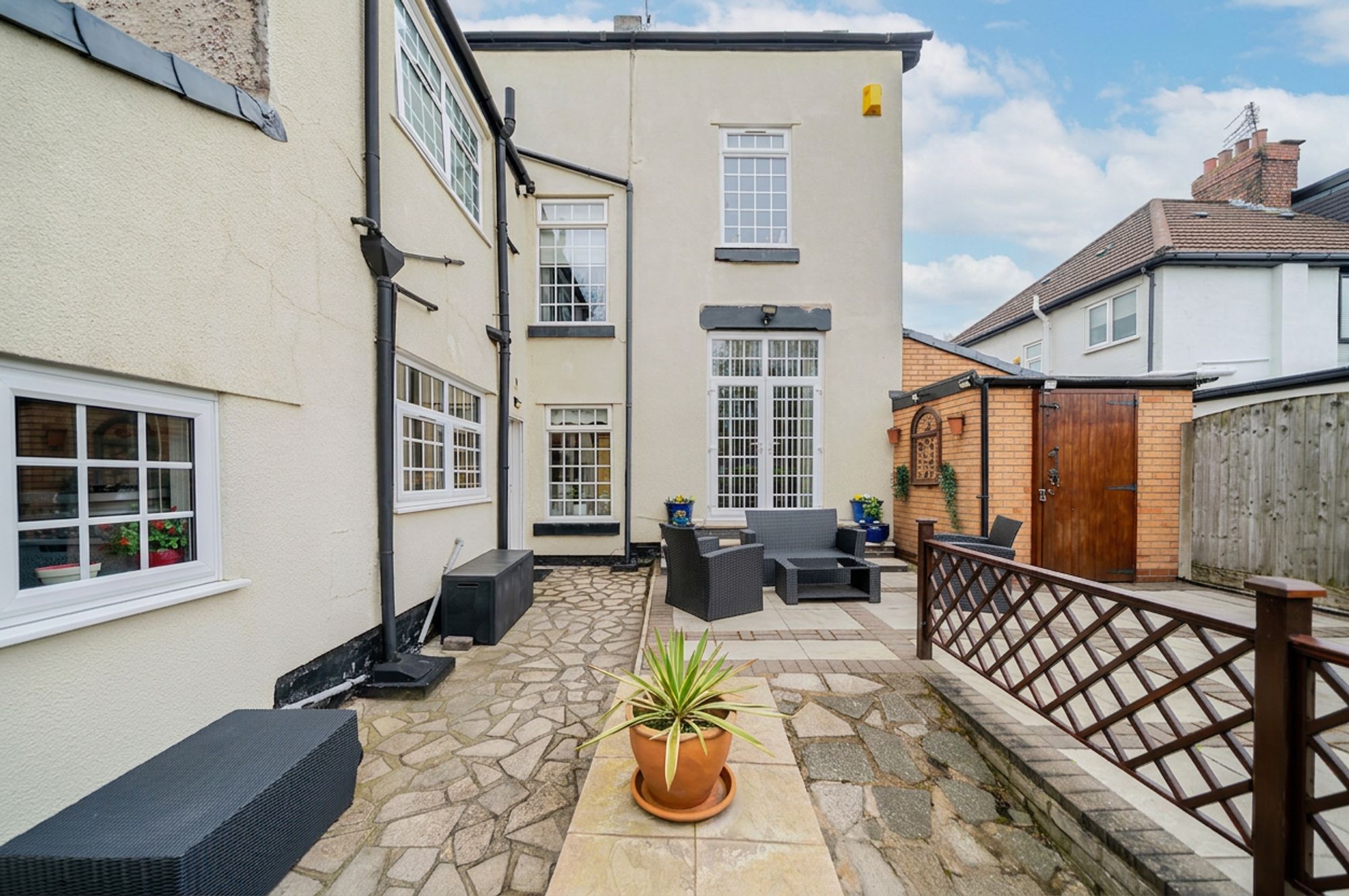 Albert Drive 7 bed semi-detached house for sale in Albert Drive, Liverpool, L9 8 ...