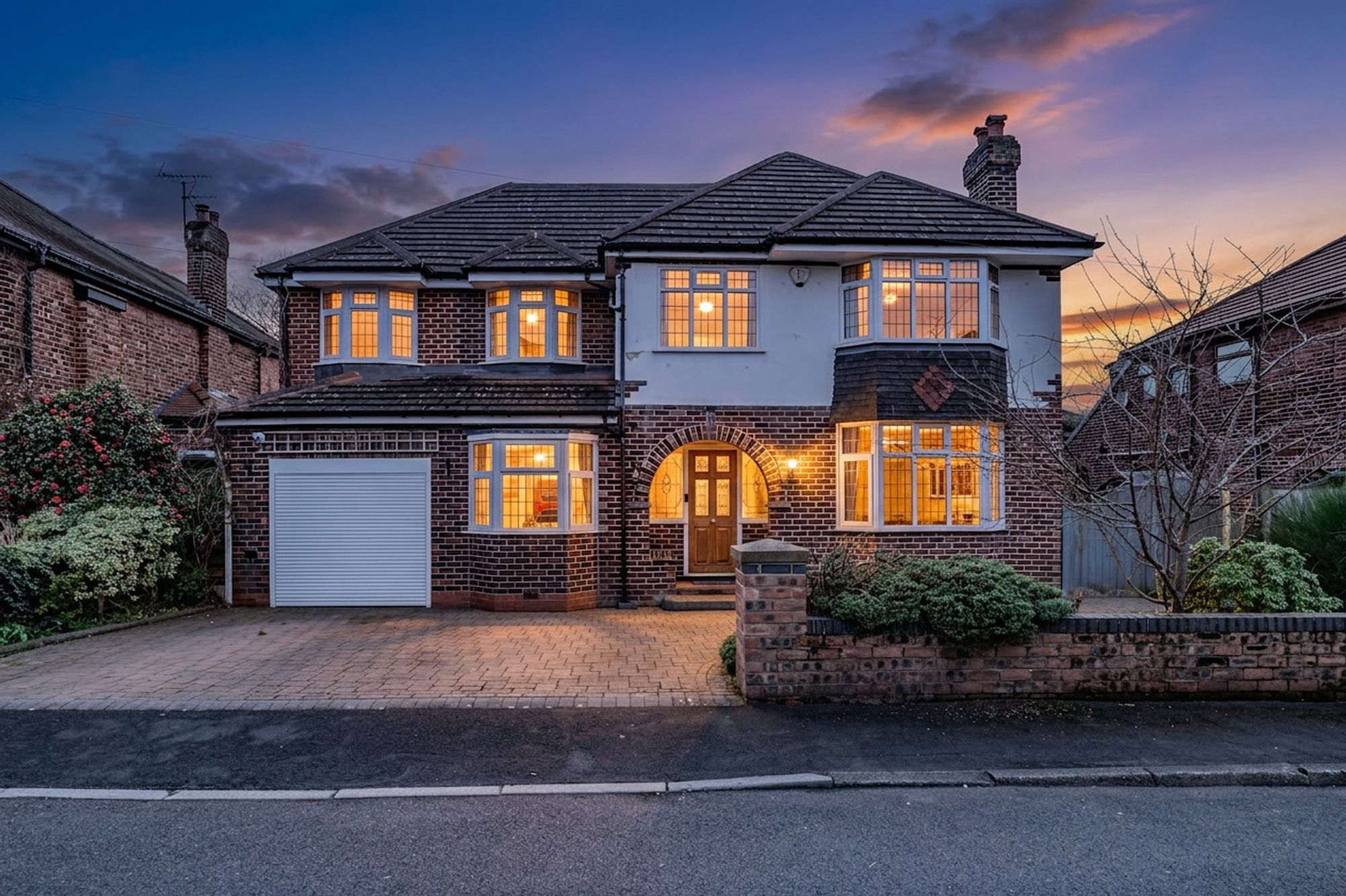 4 bed detached house for sale in Braystan Gardens, Gatley, SK8