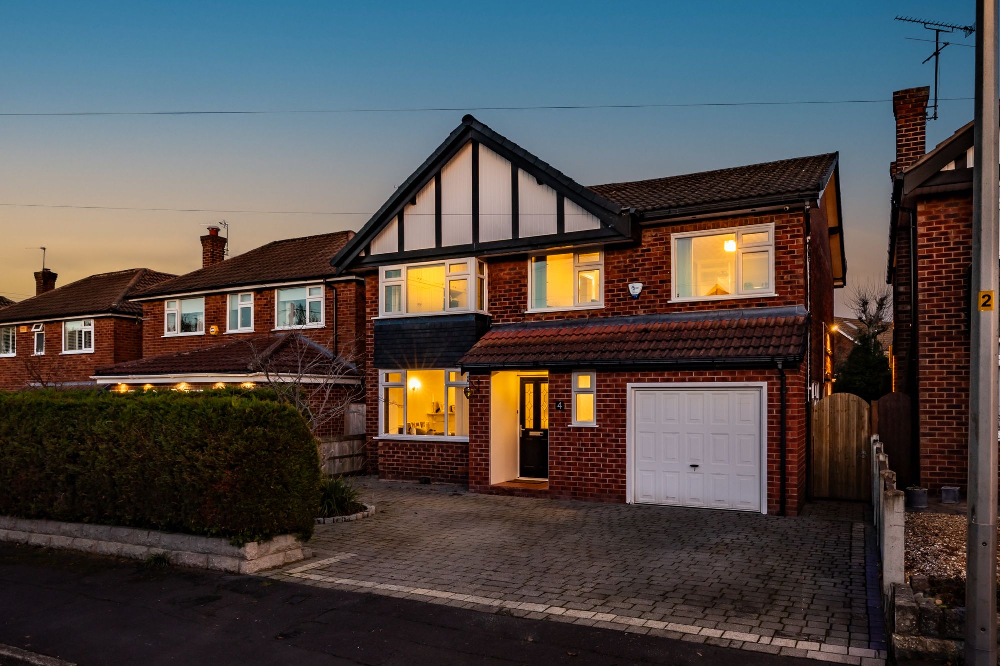 4 bed detached house for sale in Belmont Road, Bramhall, SK7