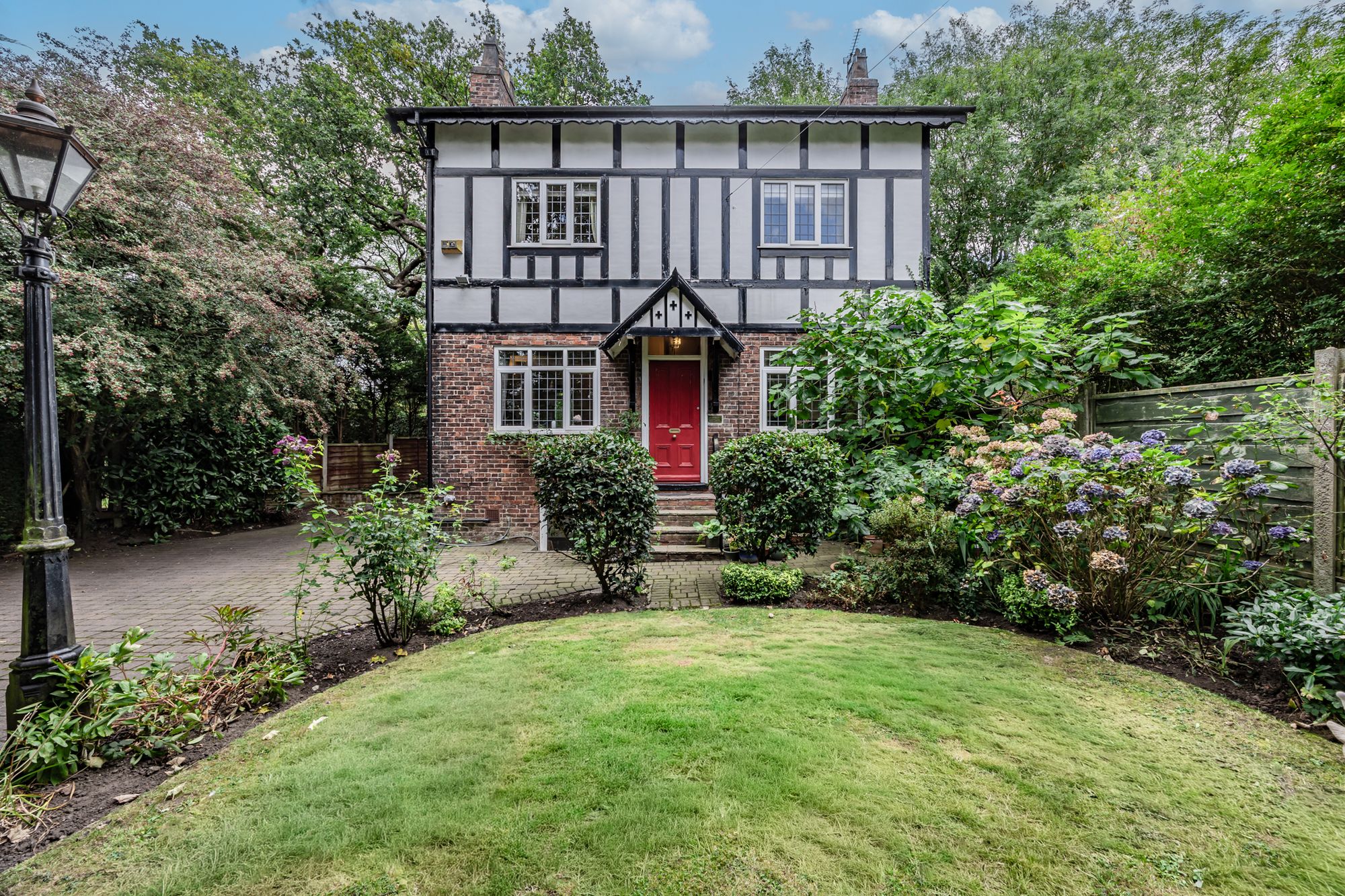 2 bed detached house for sale in Hulme Hall Road, Cheadle Hulme, SK8