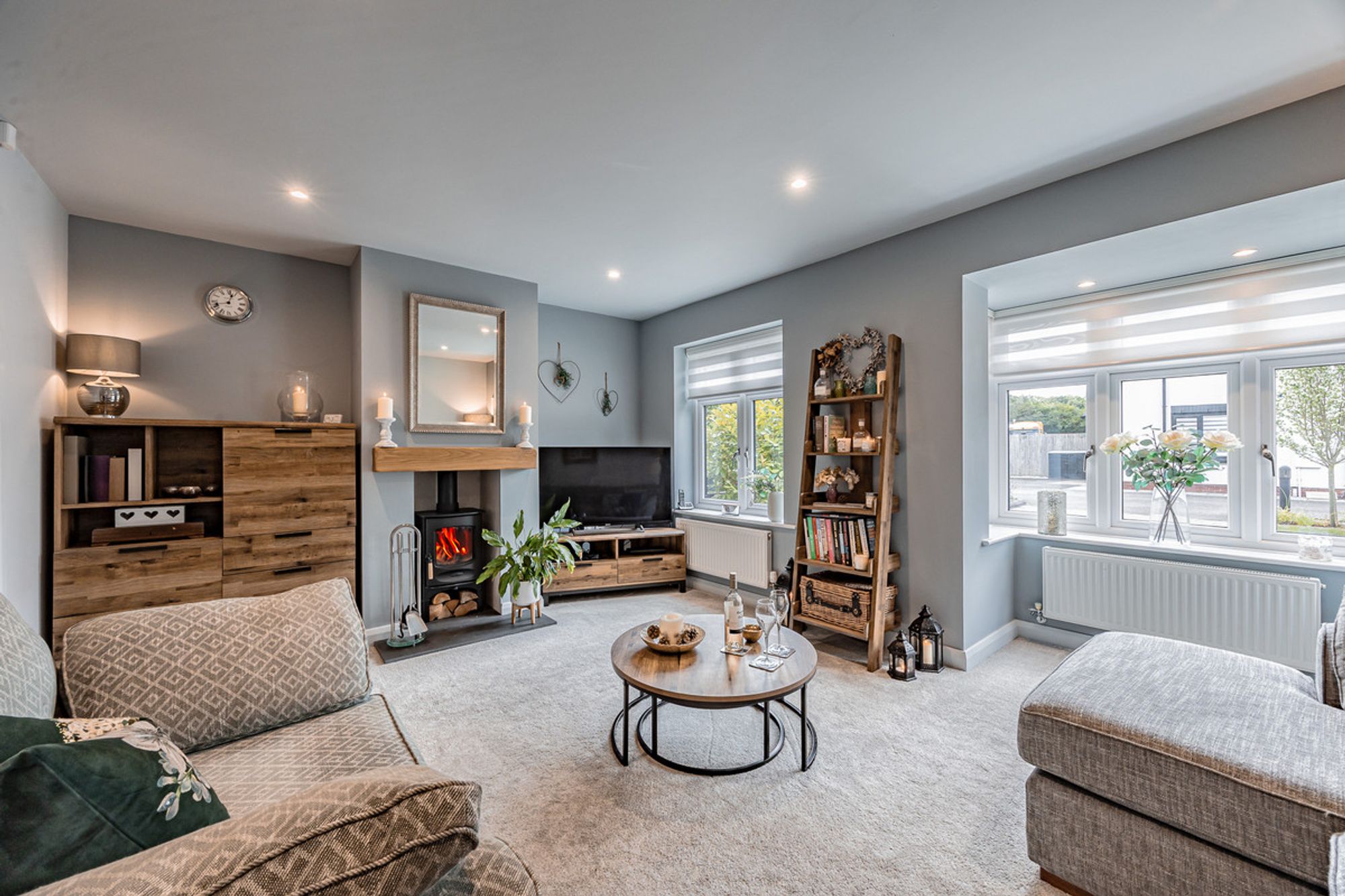 4 bed semi-detached house for sale in Lyme View Place, Poynton, SK12
