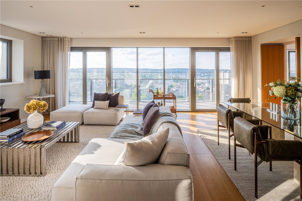 3 bedroom apartment for sale in Brock Street, London, NW1 