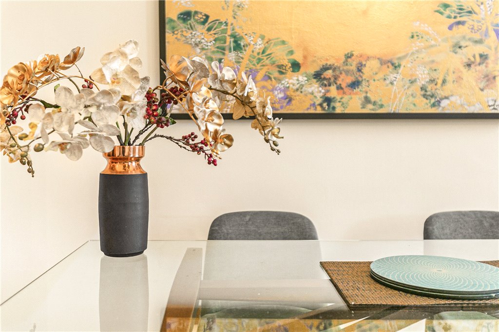 2 bed apartment for sale in College Crescent, London, NW3 10
