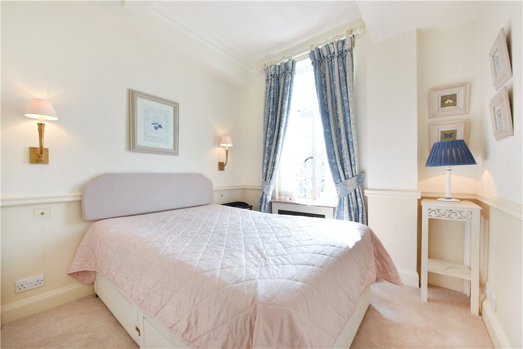 1 bed apartment to rent in Hallam Street, London, W1W  - Property Image 2