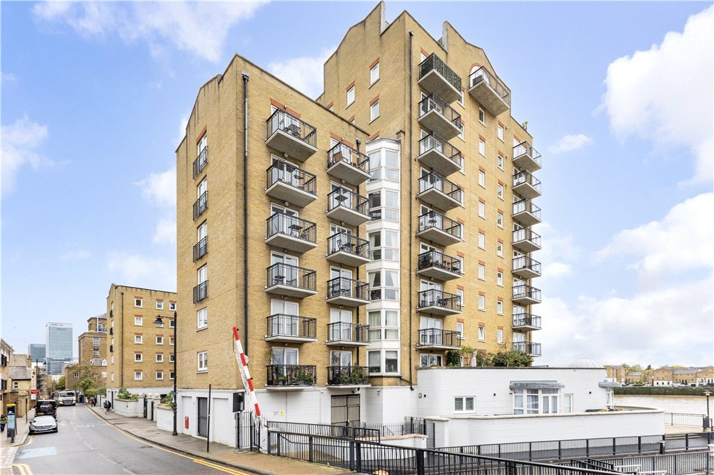 2 bed apartment for sale in Victoria Wharf, 46 Narrow Street, London, E14 19