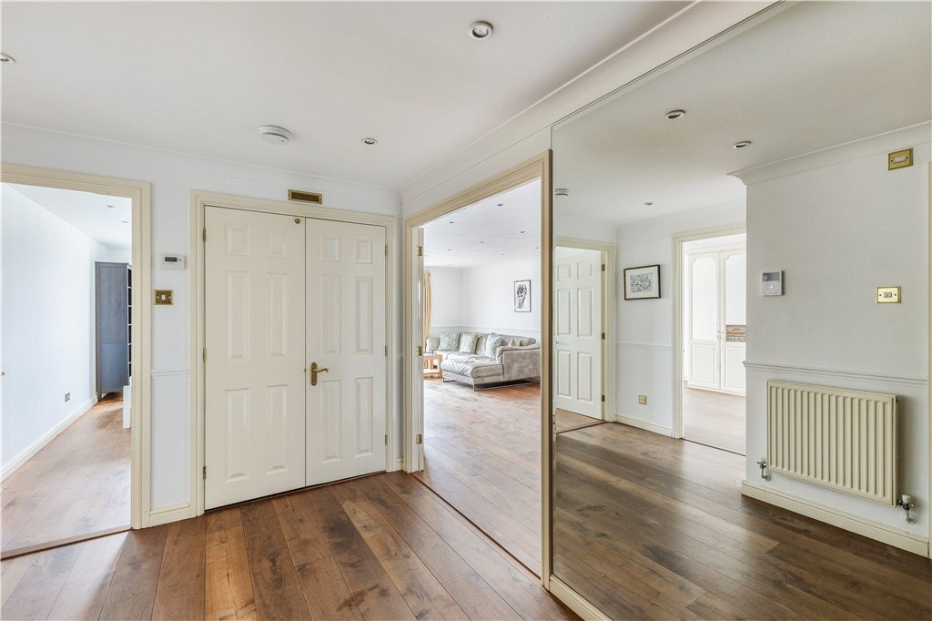 2 bed apartment for sale in Victoria Wharf, 46 Narrow Street, London, E14 9