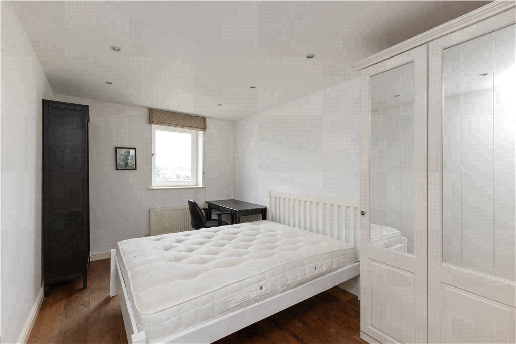 2 bed apartment for sale in Victoria Wharf, 46 Narrow Street, London, E14 15