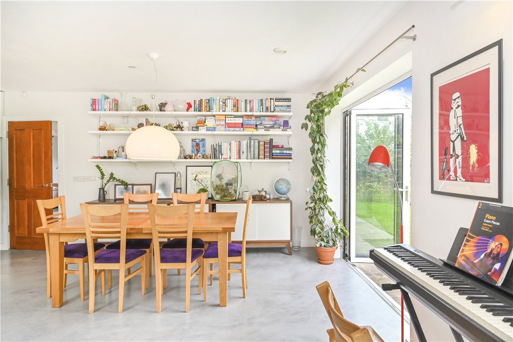 5 bed detached house for sale in Gloucester Drive, London, N4  - Property Image 20