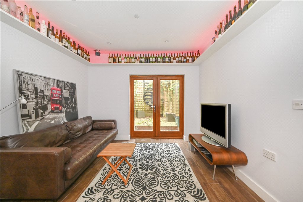 5 bed detached house for sale in Gloucester Drive, London, N4 23
