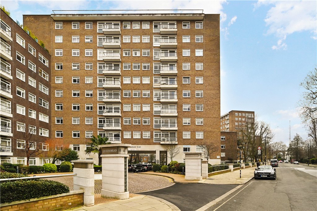 3 bed apartment for sale in St. Johns Wood Park, London, NW8  - Property Image 1