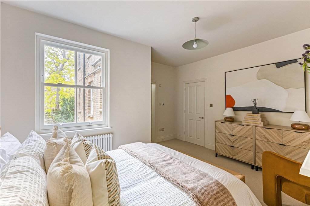 2 bed apartment for sale in Rostrevor Road, London, SW6  - Property Image 20
