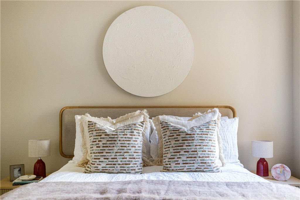 2 bed apartment for sale in Rostrevor Road, London, SW6  - Property Image 22