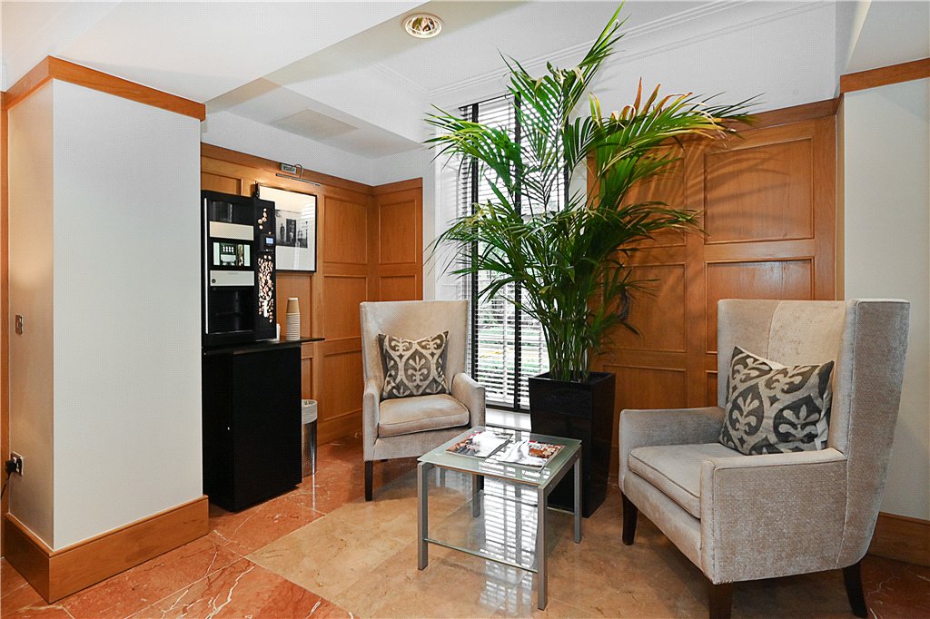2 bed apartment for sale in Kings Road, London, SW10 25