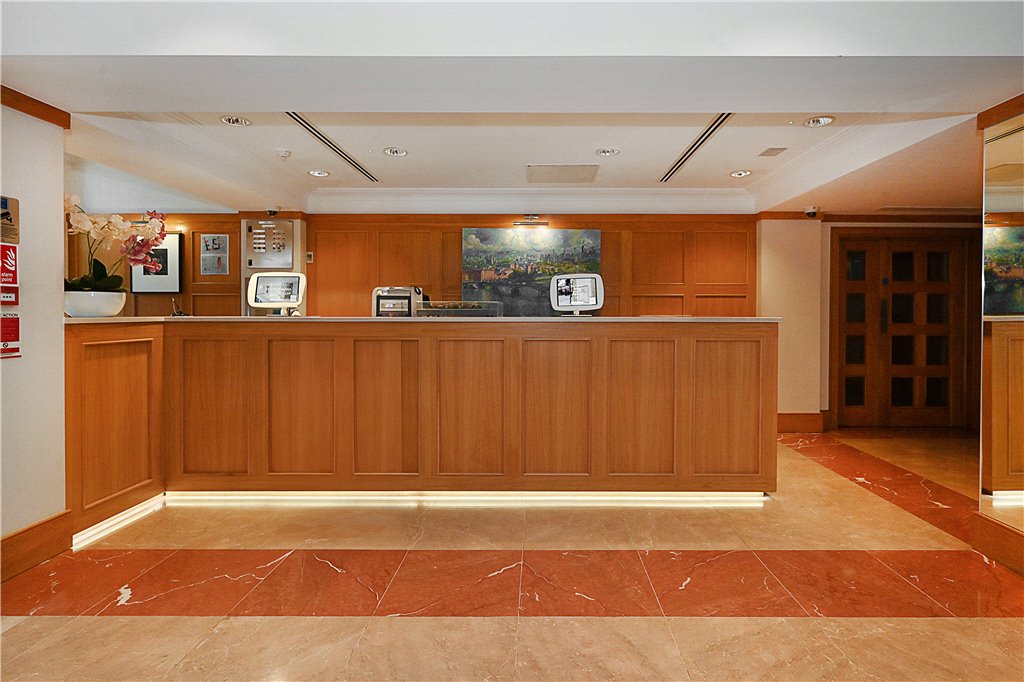 2 bed apartment for sale in Kings Road, London, SW10 26