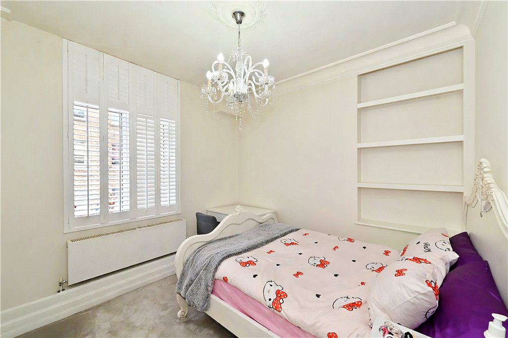 2 bed apartment for sale in Marylebone High Street, London, W1U 7