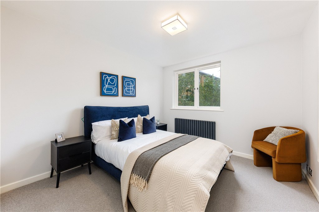 2 bed apartment for sale in Battersea High Road, London, SW11  - Property Image 4