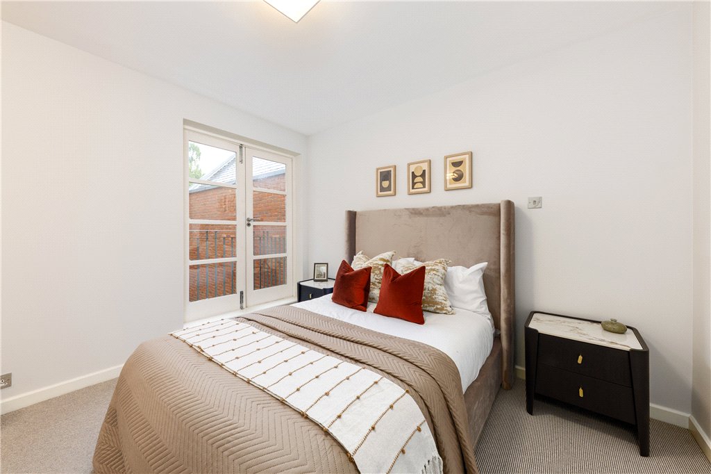 2 bed apartment for sale in Battersea High Road, London, SW11  - Property Image 8