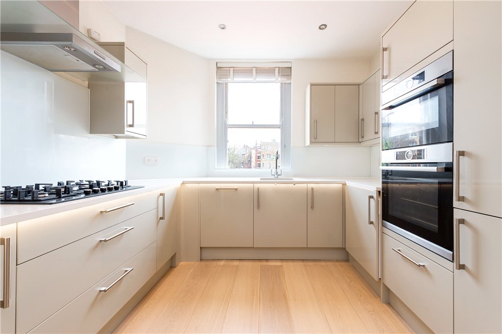 1 bed apartment for sale in Delaware Road, London, W9 2
