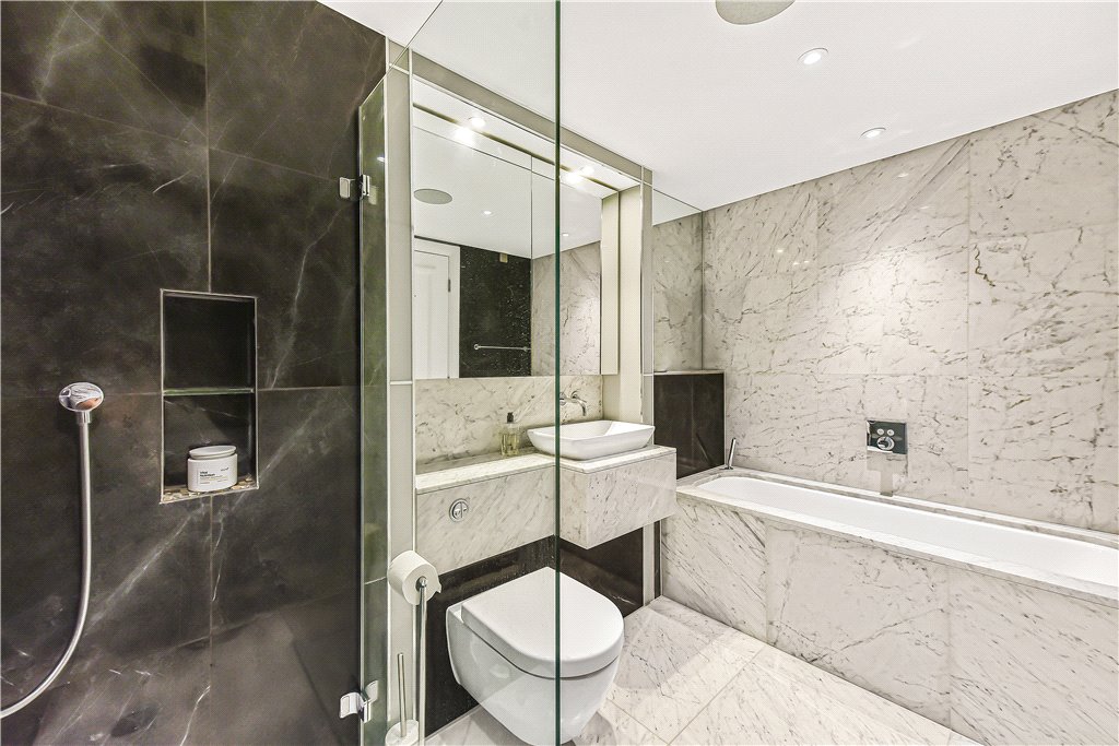 2 bed apartment for sale in Carnwath Road, London, SW6  - Property Image 8