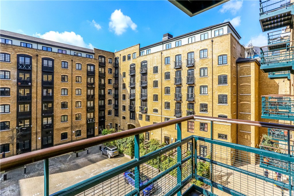 2 bed apartment to rent in Cardamom Building, 31 Shad Thames, London, SE1 2