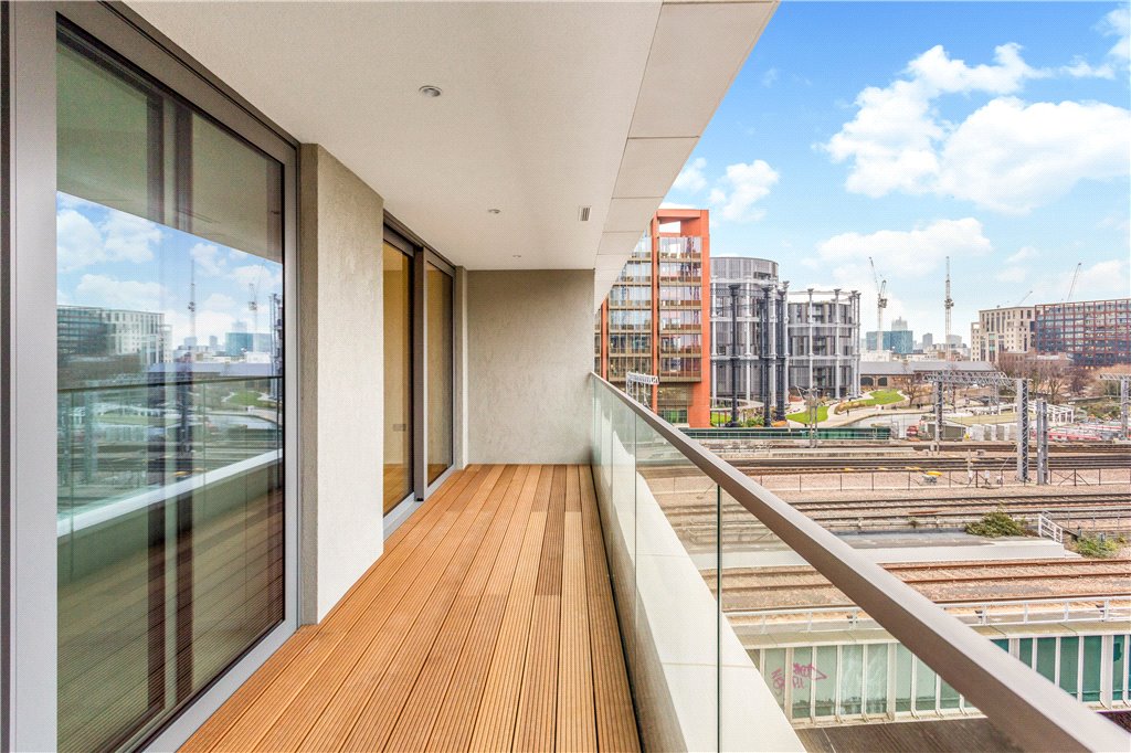 1 bed apartment to rent in Camley Street, London, N1C 9