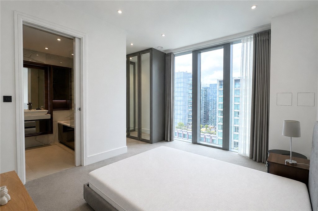 1 bed apartment to rent in Stable Walk, London, E1 6