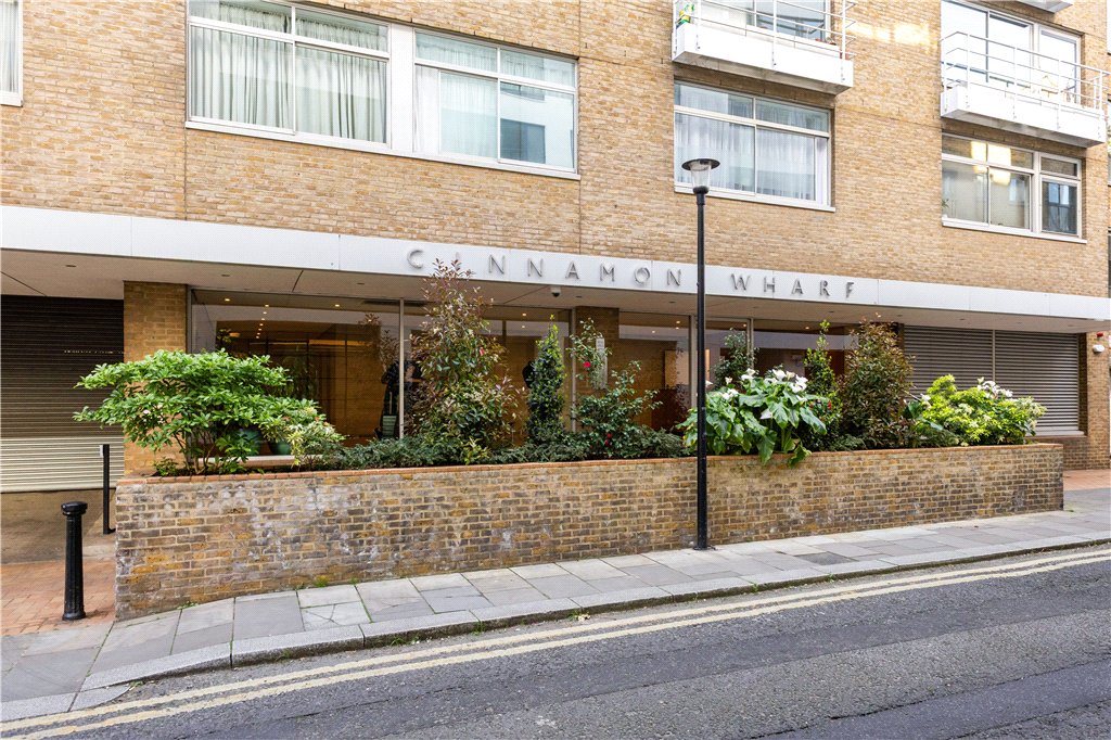 Apartment for sale in Cinnamon Wharf, 24 Shad Thames, London, SE1  - Property Image 3