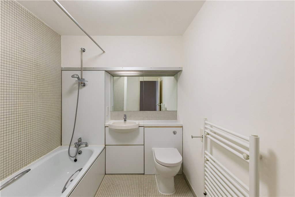 Apartment for sale in Cinnamon Wharf, 24 Shad Thames, London, SE1 10