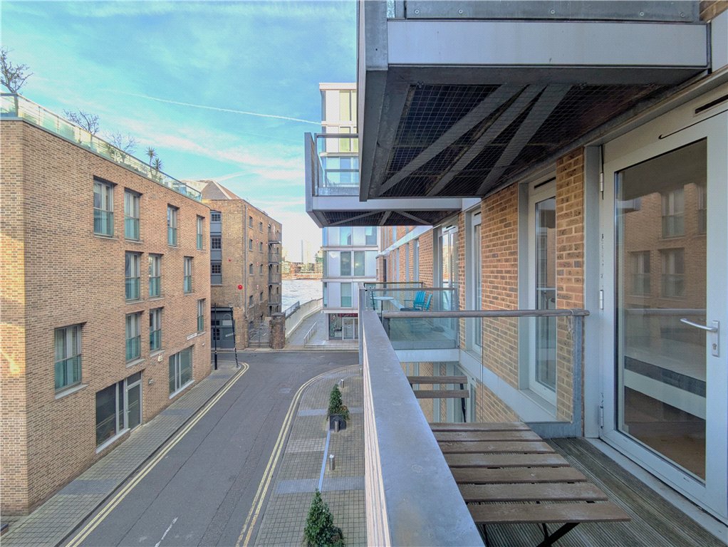 Apartment to rent in Axis Court, 2 East Lane, London, SE16  - Property Image 8