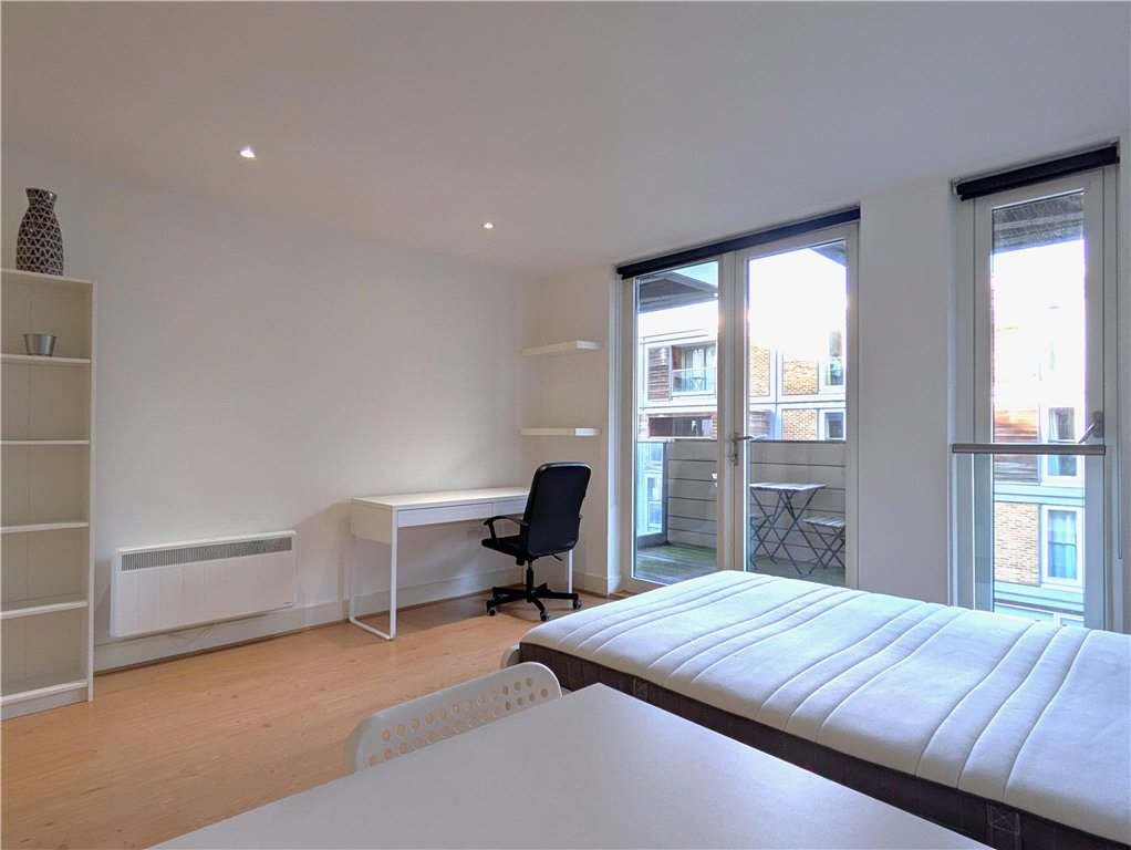Apartment to rent in Axis Court, 2 East Lane, London, SE16 5
