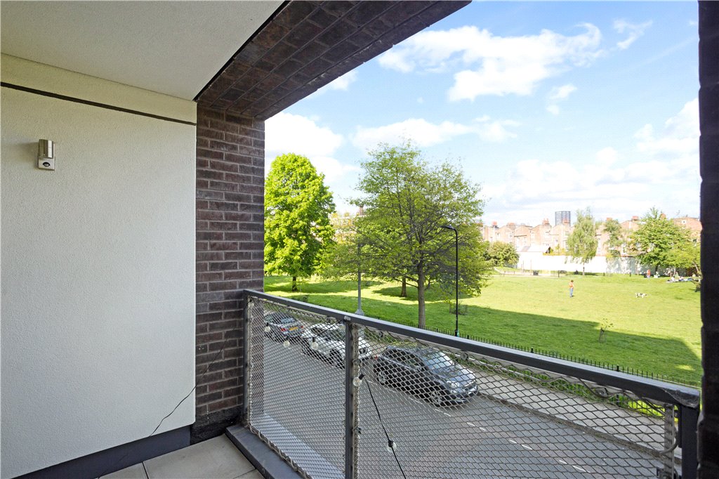 2 bed apartment to rent in Cube Building, 17-21 Wenlock Road, London, N1 4
