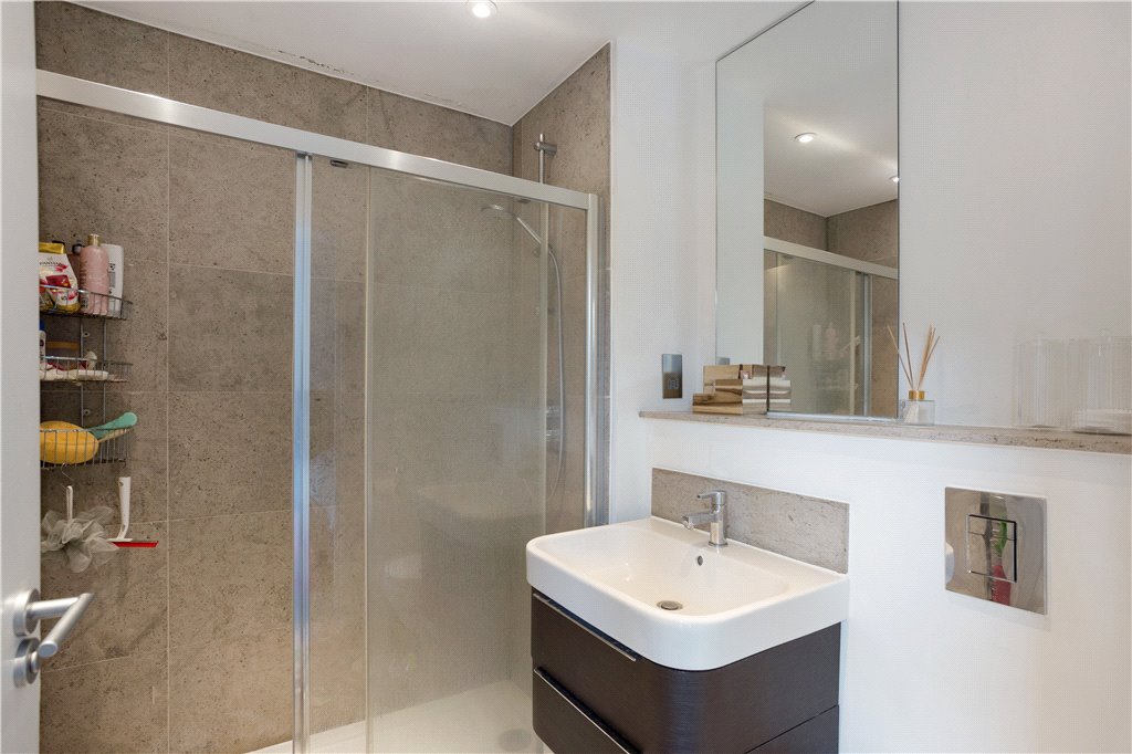 2 bed apartment to rent in Cube Building, 17-21 Wenlock Road, London, N1 12
