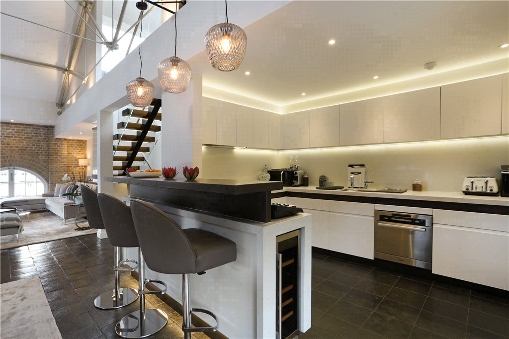 4 bed for sale in Ivory House, East Smithfield, London, E1W 17