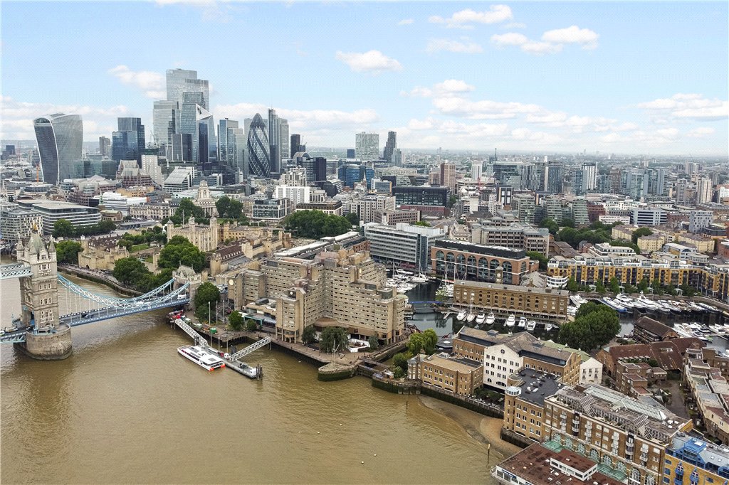 4 bed for sale in Ivory House, East Smithfield, London, E1W  - Property Image 31