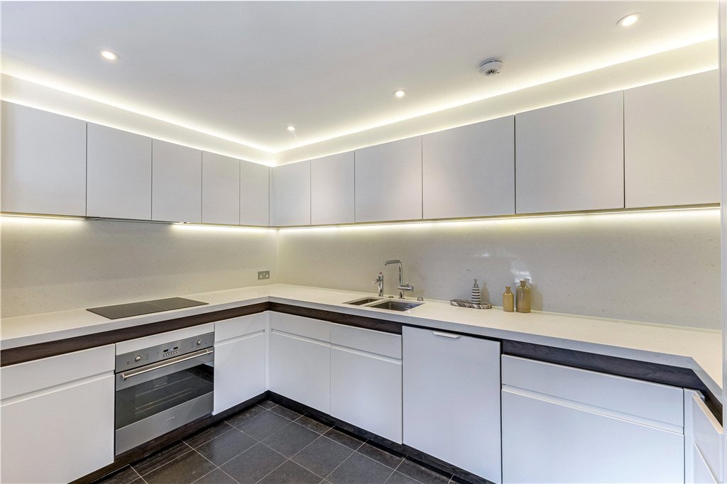 4 bed for sale in Ivory House, East Smithfield, London, E1W  - Property Image 19