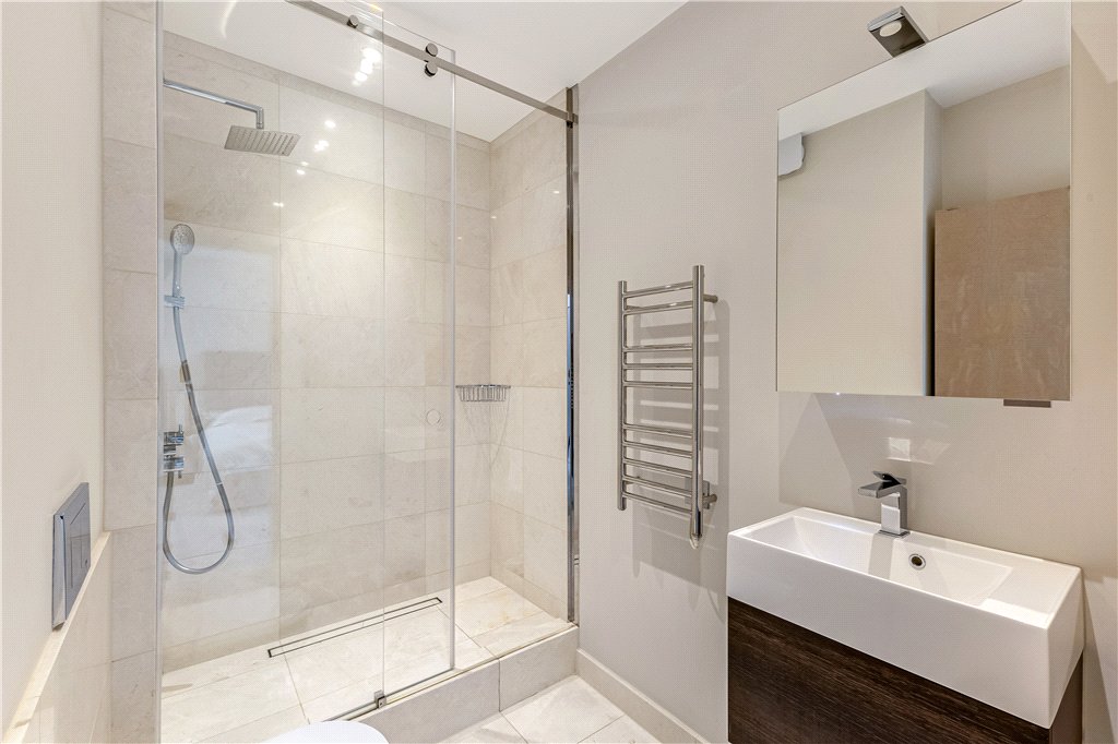 4 bed for sale in Ivory House, East Smithfield, London, E1W 23