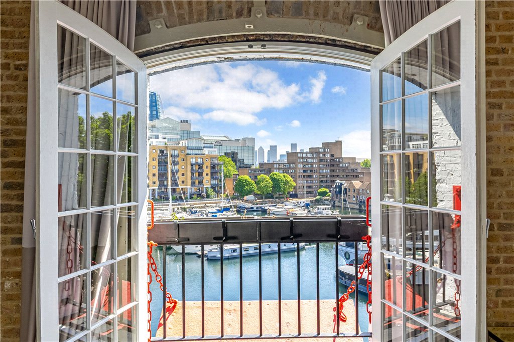 4 bed for sale in Ivory House, East Smithfield, London, E1W - Property Image 1