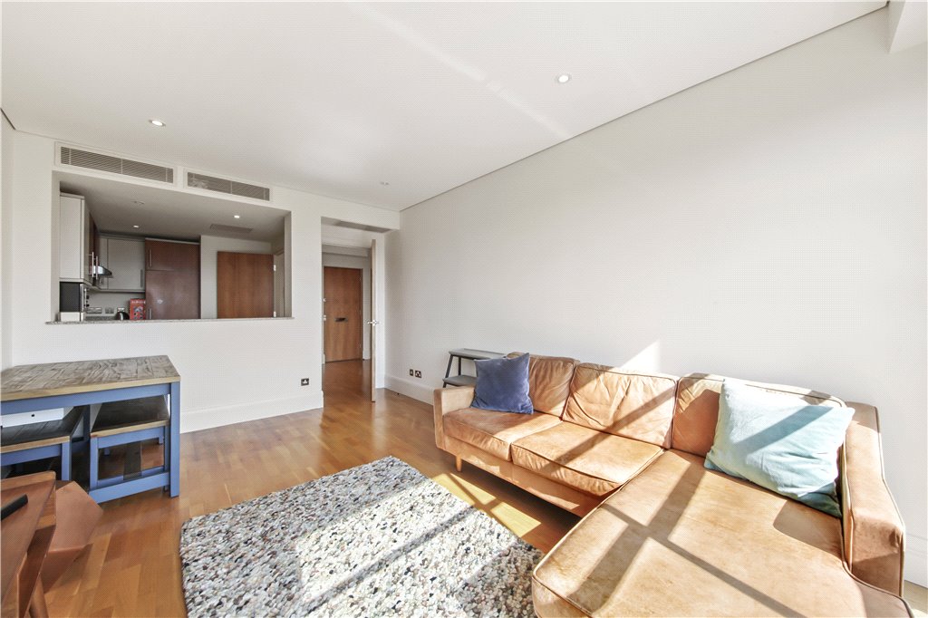 1 bed apartment to rent in Spice Quay Heights, 32 Shad Thames, London, SE1 4