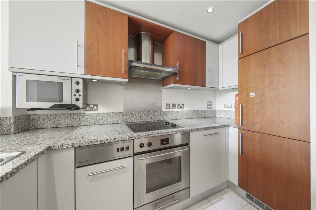 1 bed apartment to rent in Spice Quay Heights, 32 Shad Thames, London, SE1  - Property Image 8