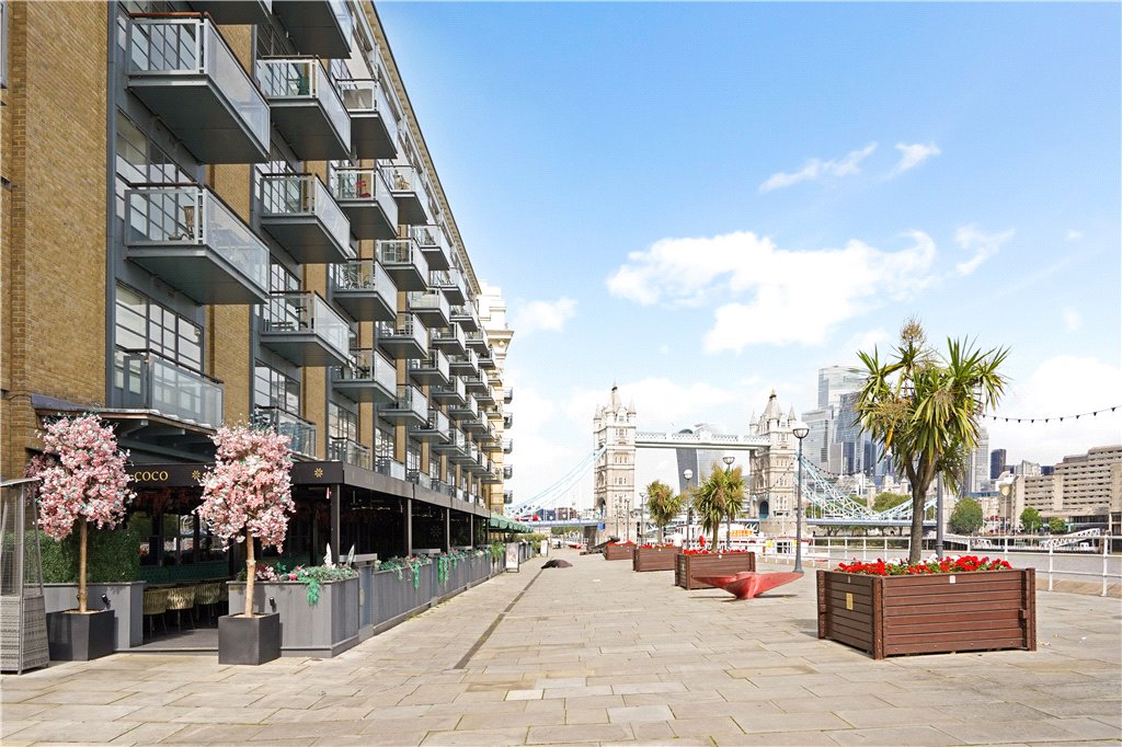 1 bed apartment to rent in Spice Quay Heights, 32 Shad Thames, London, SE1  - Property Image 3