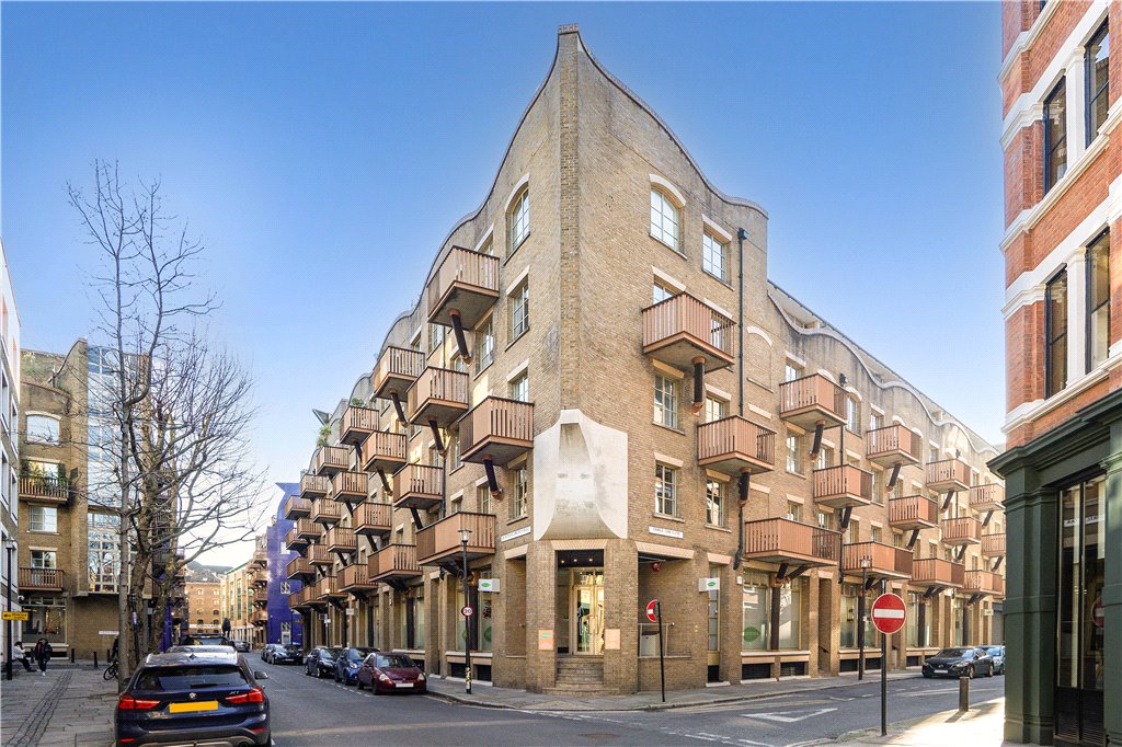2 bed apartment for sale in The Circle, Queen Elizabeth Street, London, SE1  - Property Image 9