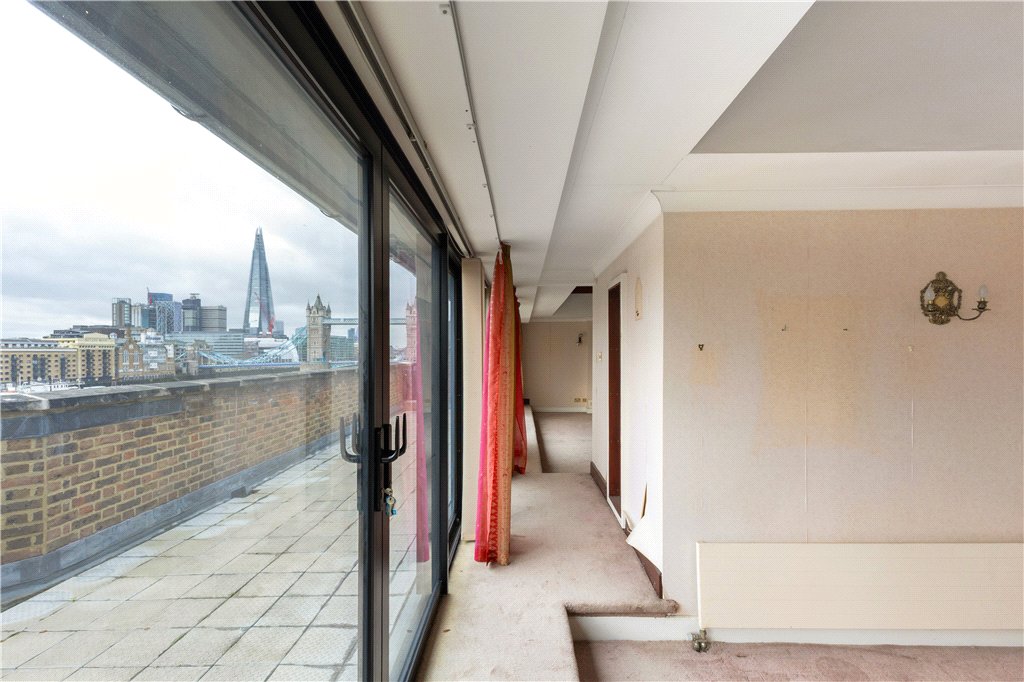 3 bed apartment for sale in St. Katharines Way, London, E1W 7