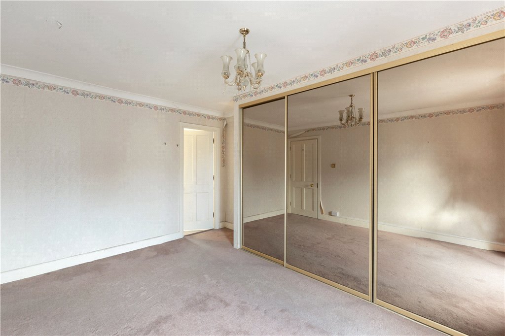 3 bed apartment for sale in St. Katharines Way, London, E1W  - Property Image 12
