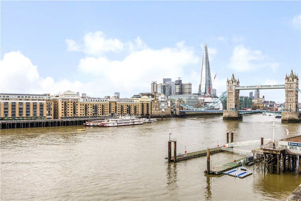 3 bed apartment for sale in St. Katharines Way, London, E1W  - Property Image 2