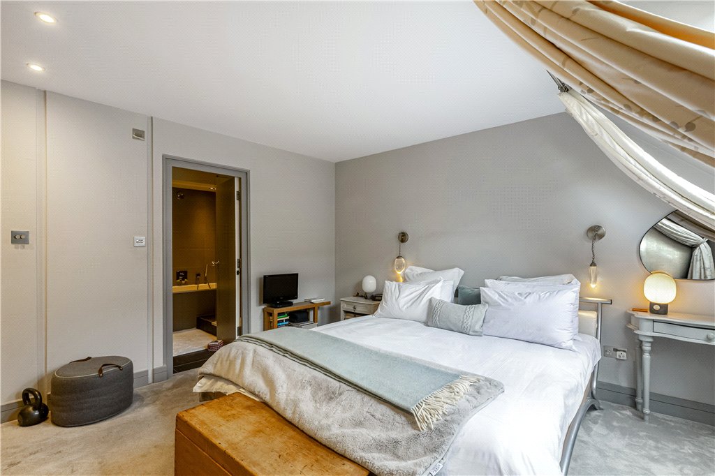 2 bed apartment for sale in Cardamom Building, 31 Shad Thames, London, SE1  - Property Image 12