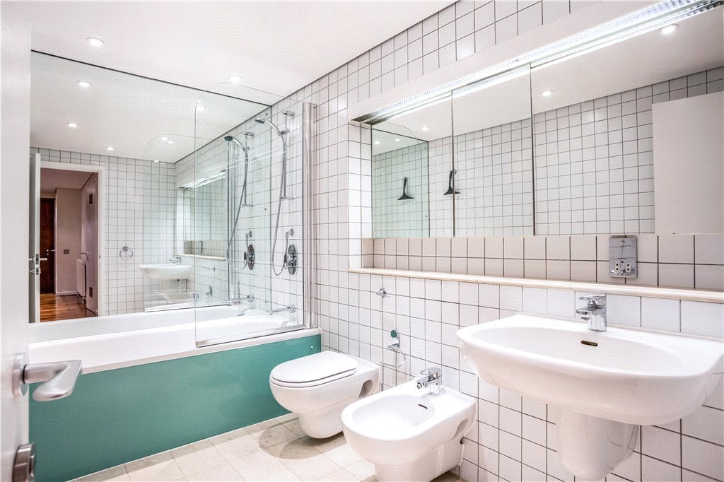 1 bed apartment for sale in Butlers Wharf Building, 36 Shad Thames, London, SE1 8